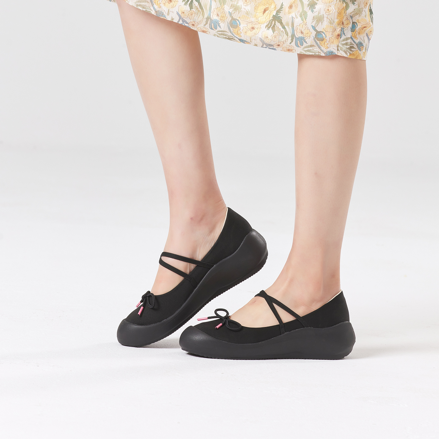 B1012 footwear photo 5