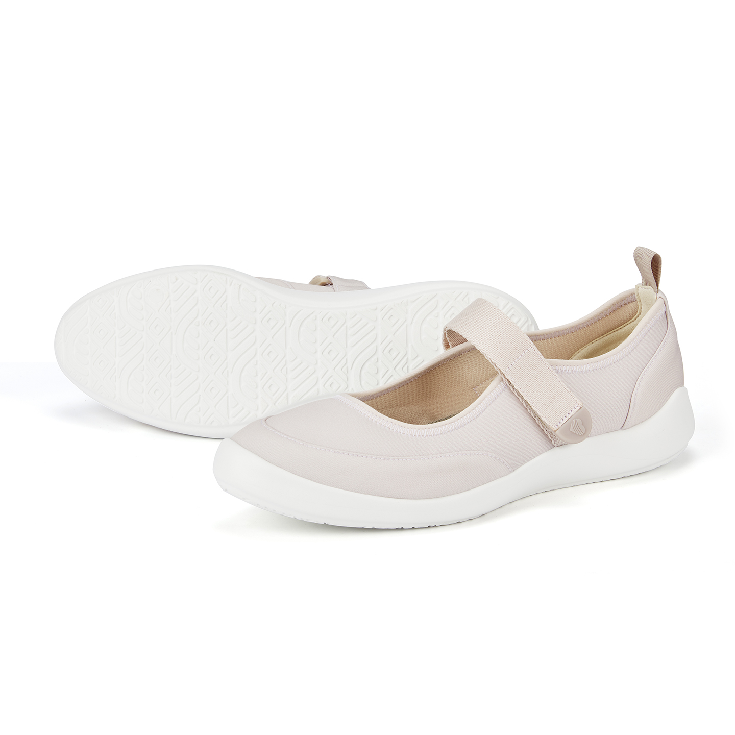 B2003 footwear photo 3