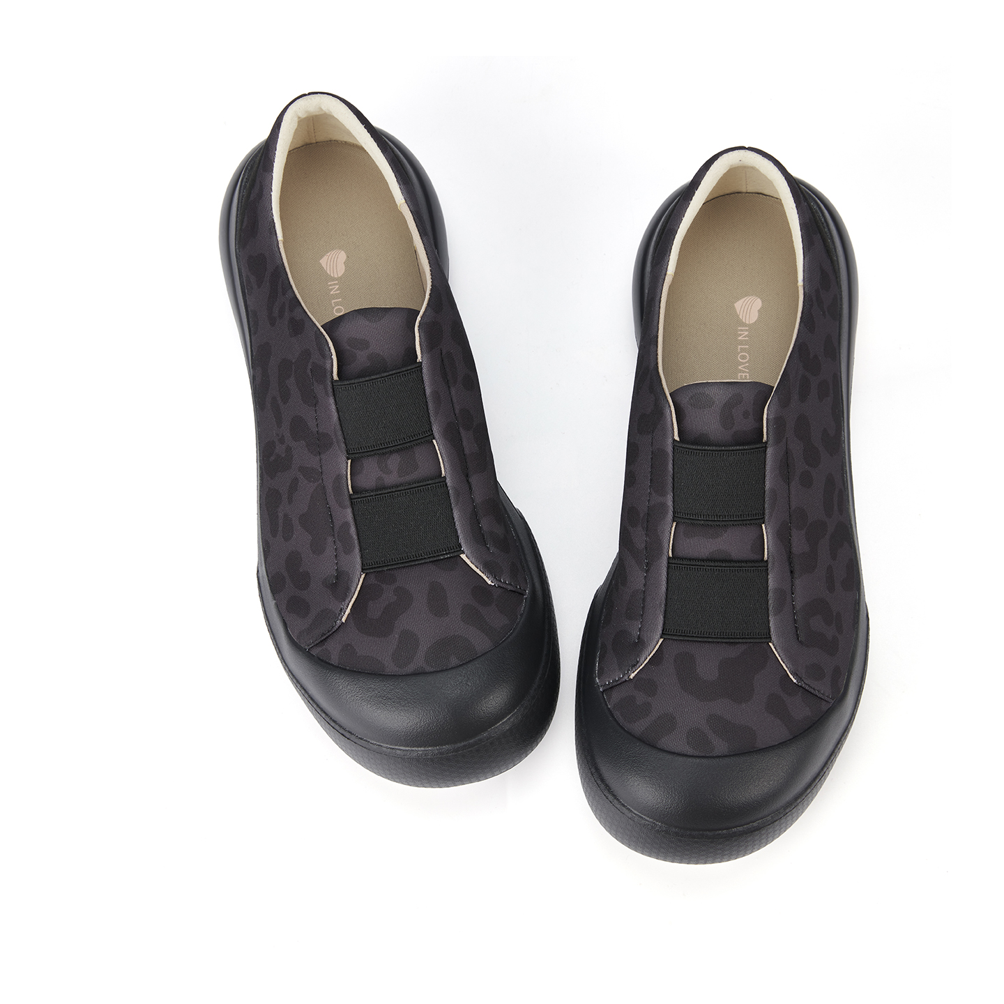 B2012 footwear photo 6