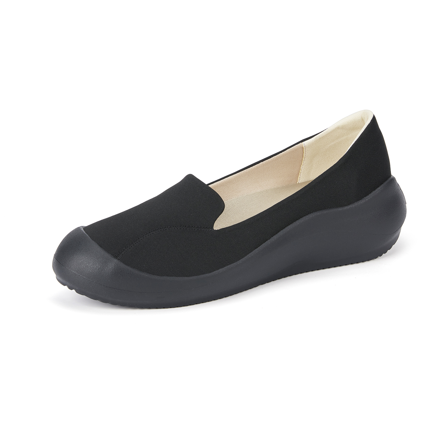 B2016 footwear photo 2